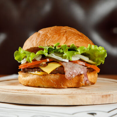 Бургер Бекон с карри в МЯСО ЕСТЬ по цене 590 ₽