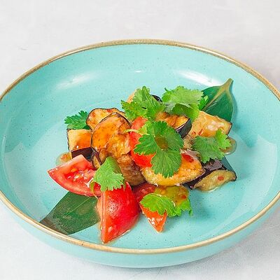 Салат с баклажанами в Луиджи & Тосё по цене 289