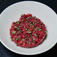 Тартар из мраморной говядины в Гриль-бар Балкон