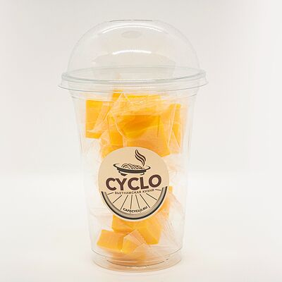 Конфеты со вкусом манго в Вьетнамская кухня Cyclo по цене 370 ₽