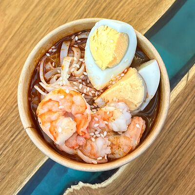 Суп по-тайски с креветками в Umami по цене 360 ₽