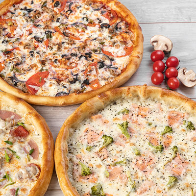 Комбо пиццы №5 в Setbox по цене 2450 ₽