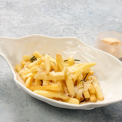 Картофель фри с пармезаном и трюфельным майонезом в Ofris по цене 790 ₽