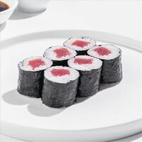 Маки ролл с тунцом в SeabasSushi