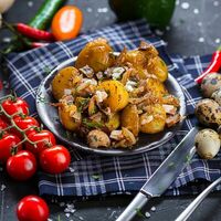 Картофель жаренный с грибами в A la Russe - Русская Кухня
