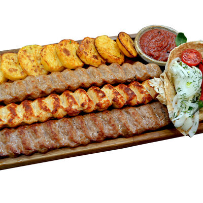 Ассорти из люля-кебаб в Парк-отель Усадьба по цене 1735 ₽