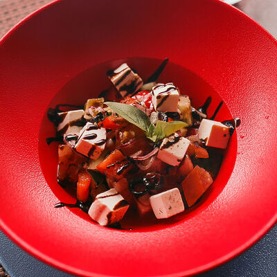 Салат Греческий в Рестобар Ферум по цене 290