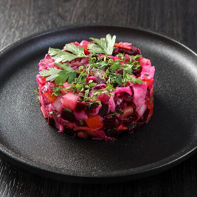 Салат Винегрет в Loca Pizza по цене 300 ₽