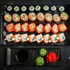 Сет Инь и ян в ROLLS KING SUSHI KINGDOM по цене 3200