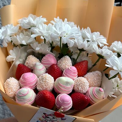 Букет Эмили в Yam Flowers по цене 4650 ₽