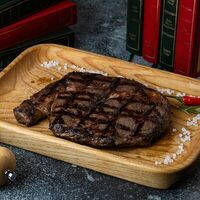 Стейк Рибай в McKey Pub & Restauraunt