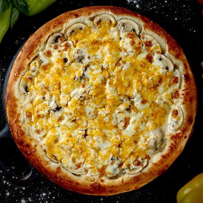 Пицца Жюльен 30 см в Hot Pizza по цене 830 ₽