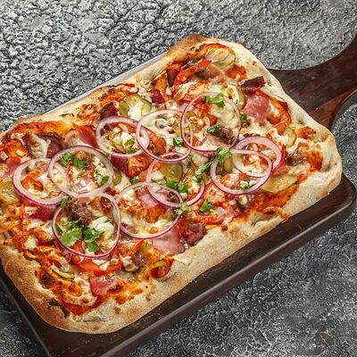 Пиццета Мясная в Кухня По Соседству по цене 900 ₽