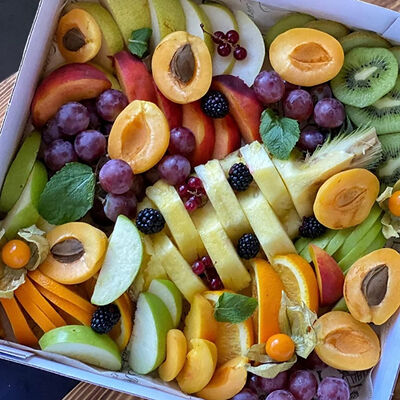 Fresh Fruit box L в Pro Brunch по цене 2890 ₽