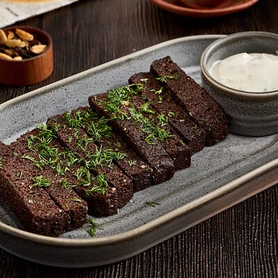 Ржаные чесночные гренкив Честертон по цене 290 ₽