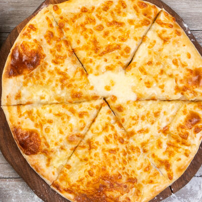 Хачапури по-мегрельски в Грузинское кафе Ван Гоги по цене 405 ₽