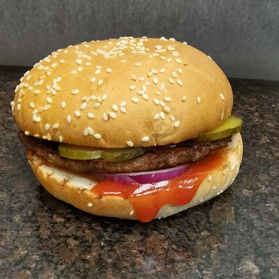 Гамбургер в ВкусноПарк по цене 450 ₽