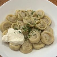 Пельмени мясные со сметаной в Baikallove