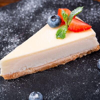 Чизкейк фисташковый в Бани Алексеева по цене 370 ₽