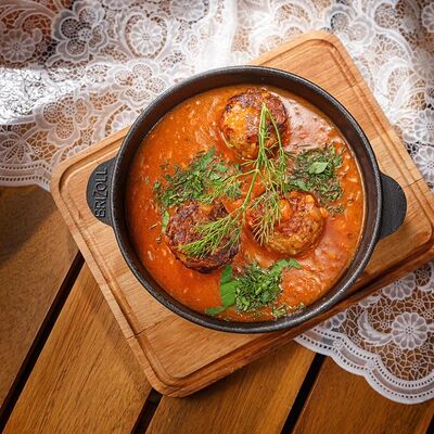 Тефтели с подливкой в Лентяйка по цене 220 ₽