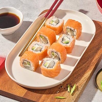 Ролл Филадельфия с гребешком в Палки-Скалки по цене 699 ₽