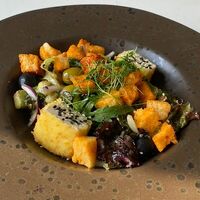 Греческий с жареным сыром в Sant