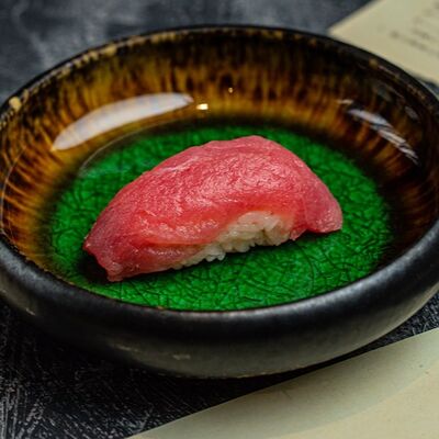 Суши тунец в Pro Azia по цене 250 ₽