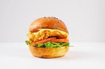 Бургер Чикен Чиз в Панда Маркет по цене 529 ₽