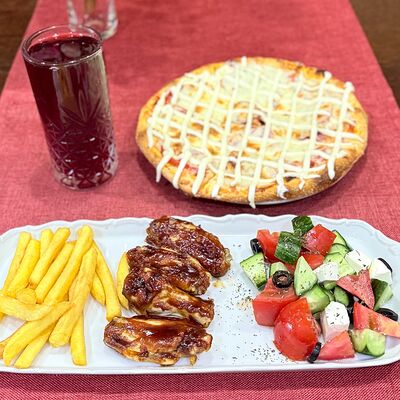 Комбо №3 пицца Марив Пепперони по цене 720 ₽