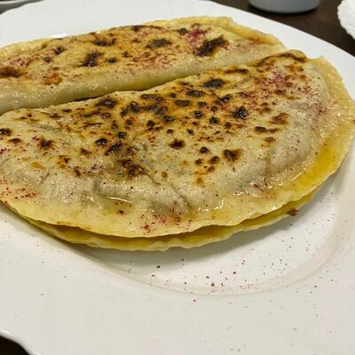 Кутаб с картофелем, сыром, творогом в СУФРА по цене 1000 ₽