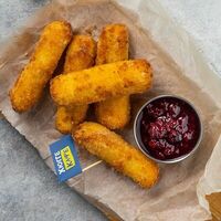 Сыр Сулугуни в панировке в Hygge Kafe