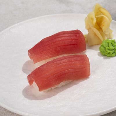 Нигири тунец (2 шт.) в Delicates Club по цене 450 ₽