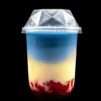 Банановая клубника в All Bubble Tea
