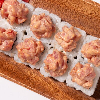 Ролл Спайси с тунцом в Ями Тим по цене 840 ₽