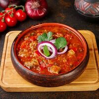 Чахохбили из курицы в Gaumarjos