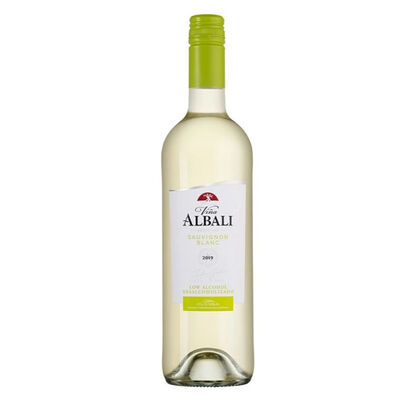 Вино безалкогольное Vina Albali Sauvignon Blanc Low Alcohol в Maroon по цене 5500 ₽