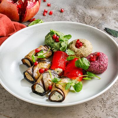 Сет кавказских закусок в Bahroma по цене 1080 ₽