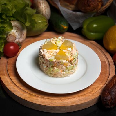 Детский салат Ананасовый в Тесоро по цене 300 ₽