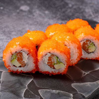 Калифорния с лососем в Bistro Pizzateca 9.8 по цене 1000 ₽