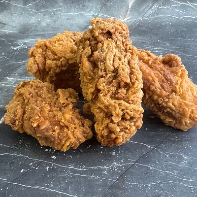 Крылья куриные (острые) в Eurasiafood по цене 370 ₽