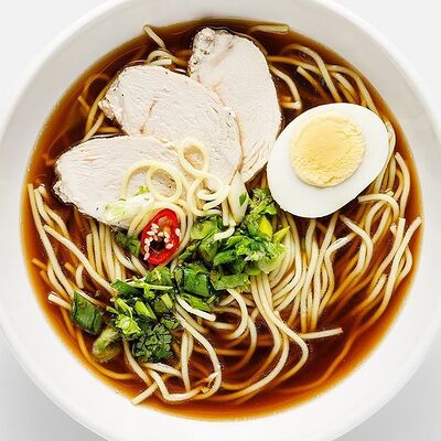 Рамен с курочкойв Гейша суши по цене 550 ₽