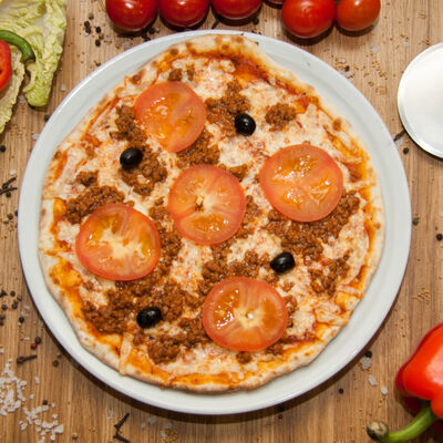 Пицца Болоньезе в Pizza LeGustof по цене 389 ₽