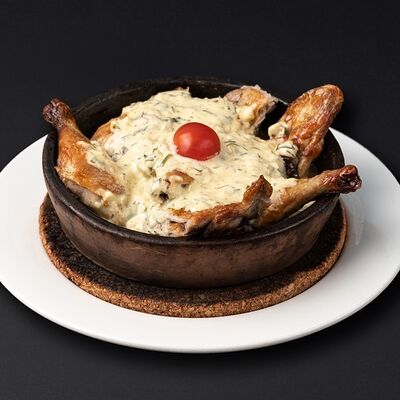 Цыплёнок по-чкмерски в Девичья башня по цене 990 ₽