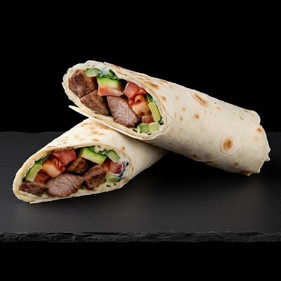 Баранина в лаваше в Holy salt Шаурма Шашлык по цене 790 ₽