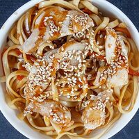 Wok со свининой в Капибара