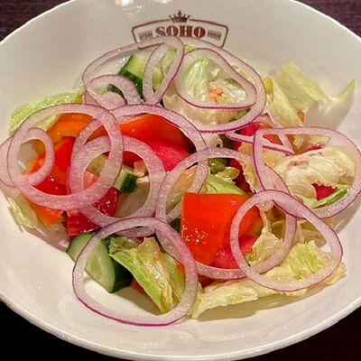 Салат из свежих овощей в Сохо по цене 420