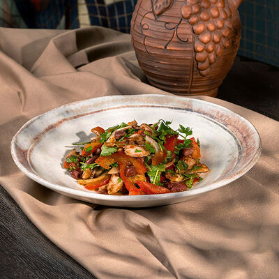 Салат Тбилиси в Аджикинежаль по цене 565 ₽