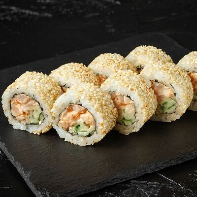 Ролл с острым гребешком в Sushi House по цене 590 ₽
