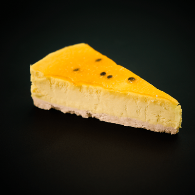 Чизкейк манго-маракуйя в Кручу-Верчу! по цене 247 ₽