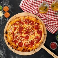Неаполитанская пицца Пепперони в Мангальчик